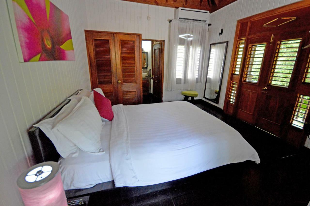 Villas Sur Mer Negril Exterior photo