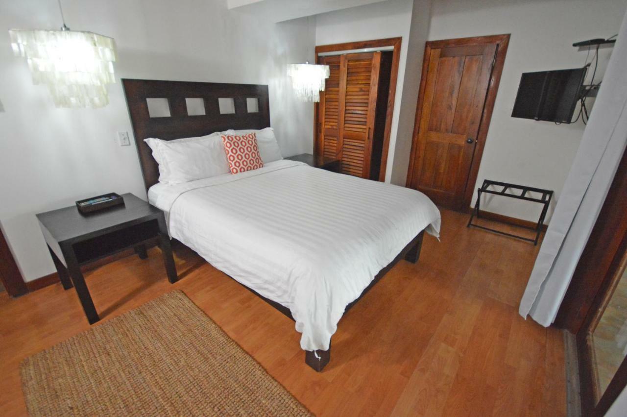 Villas Sur Mer Negril Exterior photo