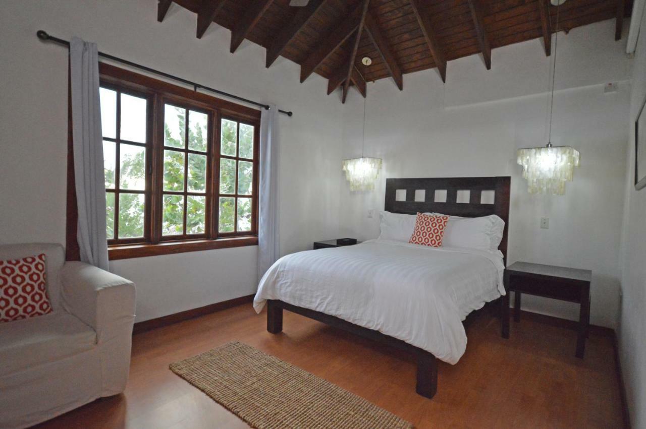 Villas Sur Mer Negril Exterior photo