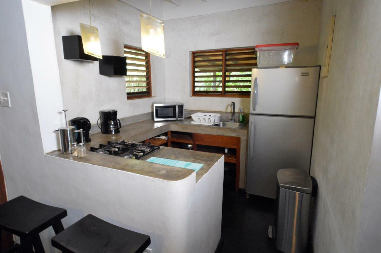 Villas Sur Mer Negril Exterior photo